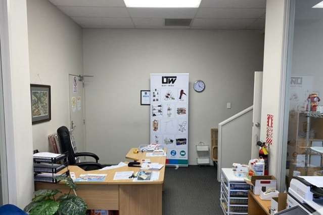 7 & 8 | 103 Cryers Road East Tamaki_4