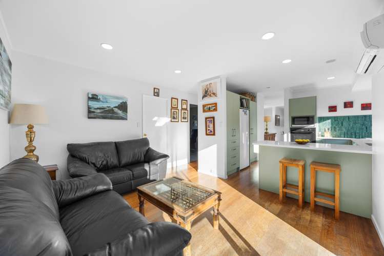 15 Glucina Avenue West Harbour_24