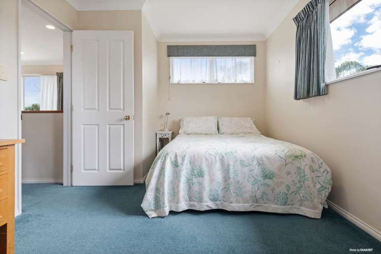 5 Idris Court The Gardens_19