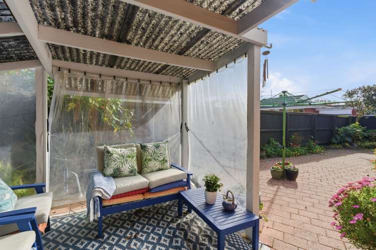 2/1 Karnak Crescent Avonhead_20