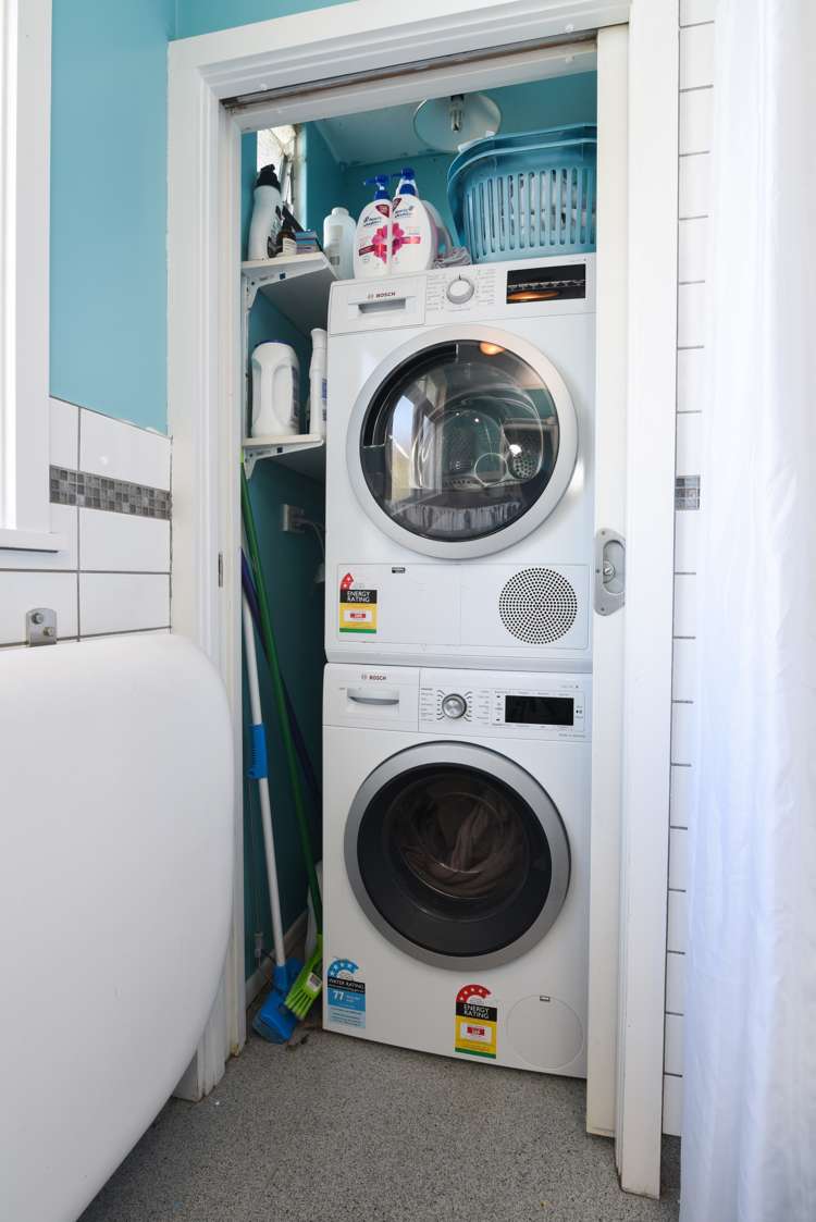 227 Highcliff Road Shiel Hill_12