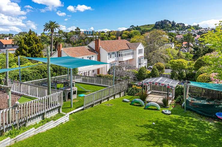 aerial shots of house and land with red line around it    74 Victoria Avenue, Remuera, Auckland