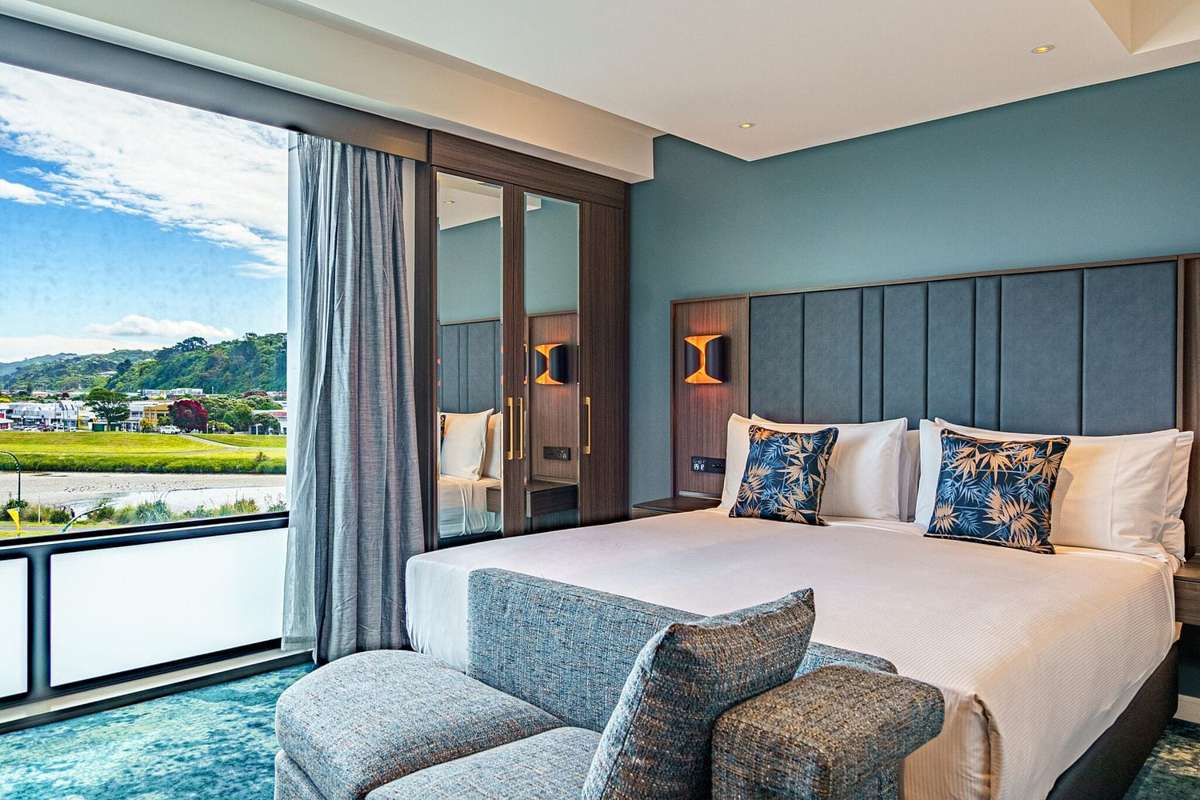 Premium King Room 1