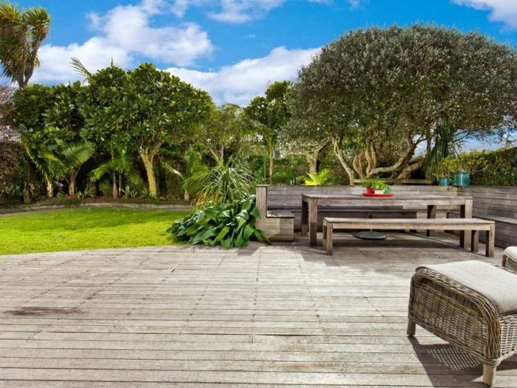 18 Allenby Avenue Devonport_4