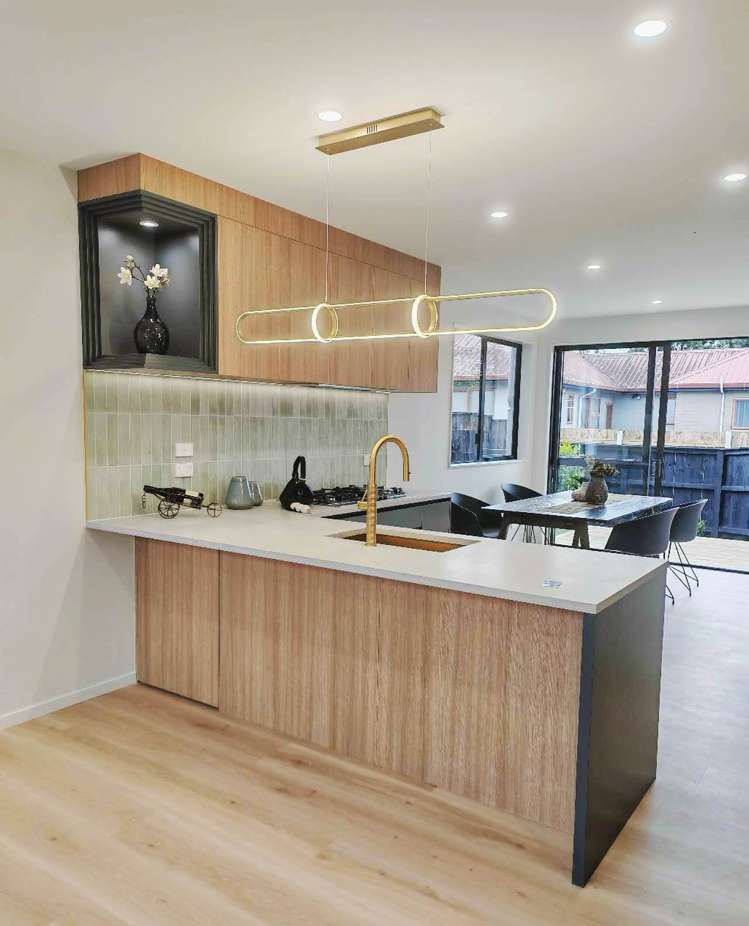 2/75 Ash Street_3