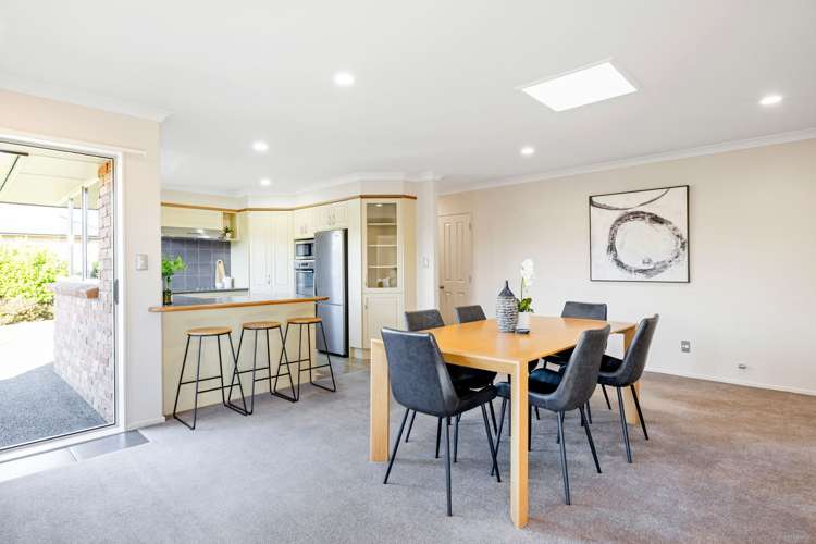 2 Miers Glade Rototuna North_11