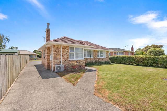 14 Te Kanawa Crescent Henderson_2