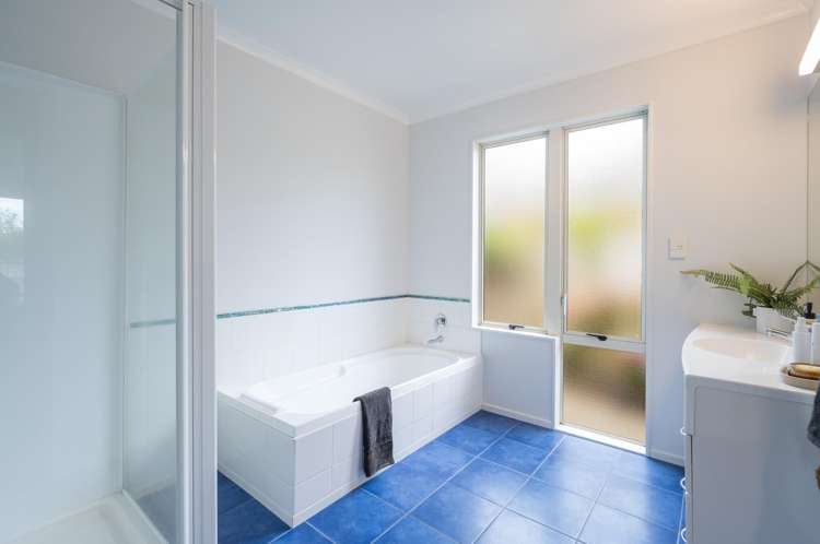 18 Standish Place Stoke_20