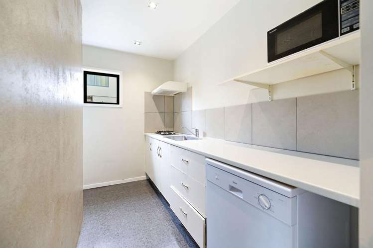 40 Dart Place Fernhill/Sunshine Bay_23