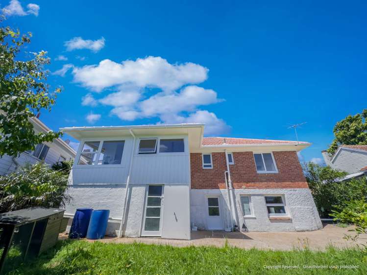 2/322 East Coast Road Sunnynook_1