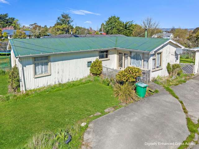 32 Farm Street, Lumsden