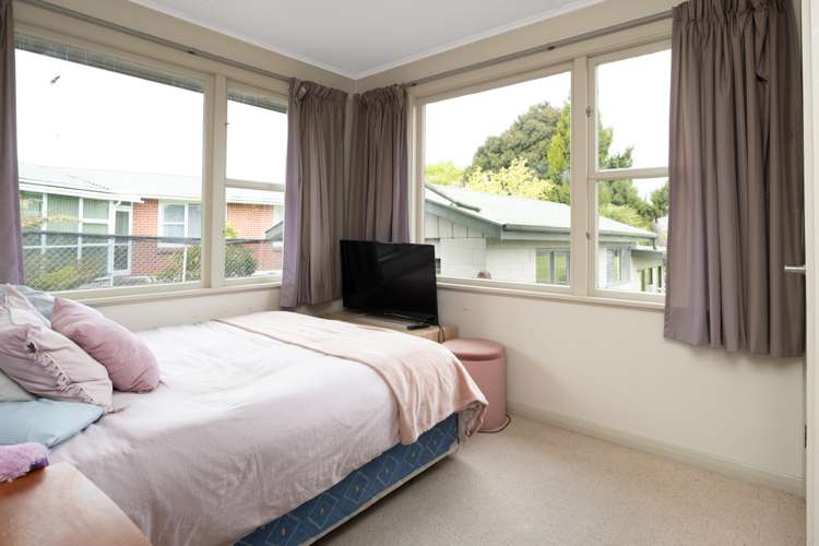 6 Ruthken Crescent Springlands_13