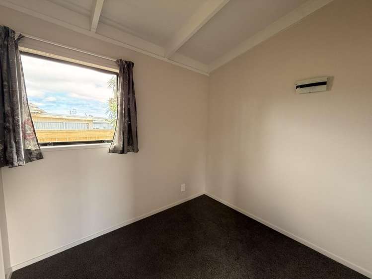 2/14 Brice Street 11209_7