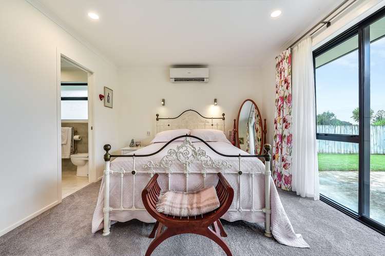 12 Carlingford Rise Dinsdale_7