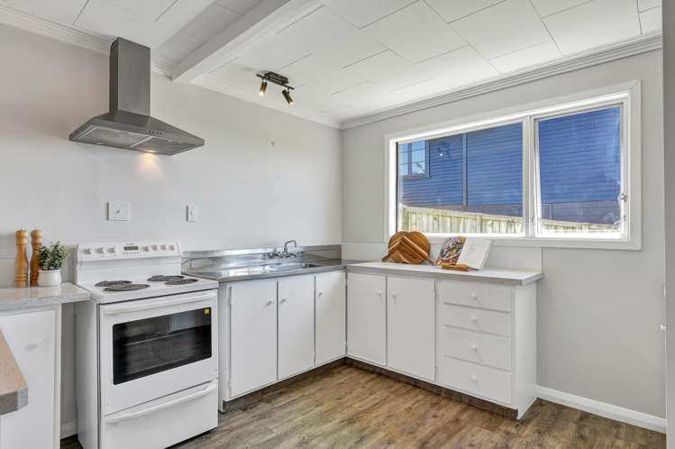 58 Ngamotu Road_4