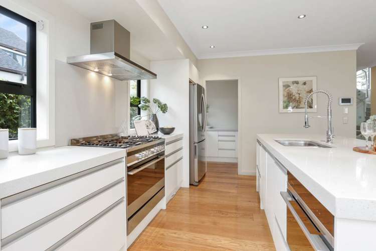 13a Clonbern Road Remuera_10