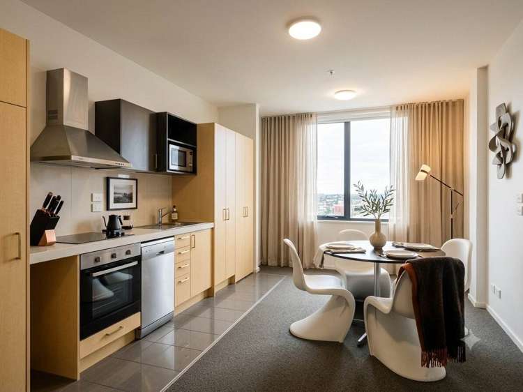 1102/17 Putney Way_0