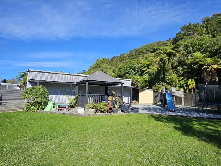 232 Marsden Road Greymouth_20