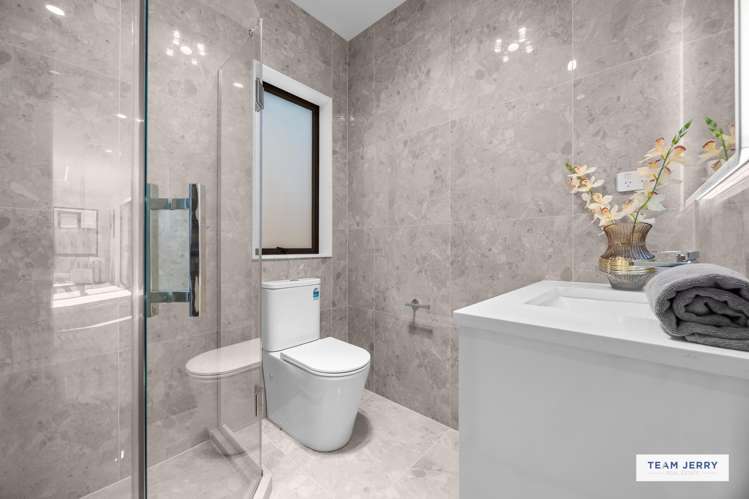 11 Tuwai Crescent Opaheke_20