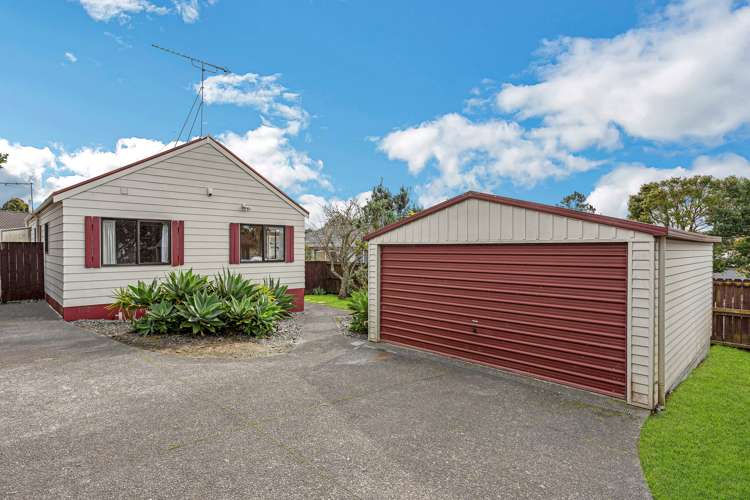 32 Hassan Drive Massey_1