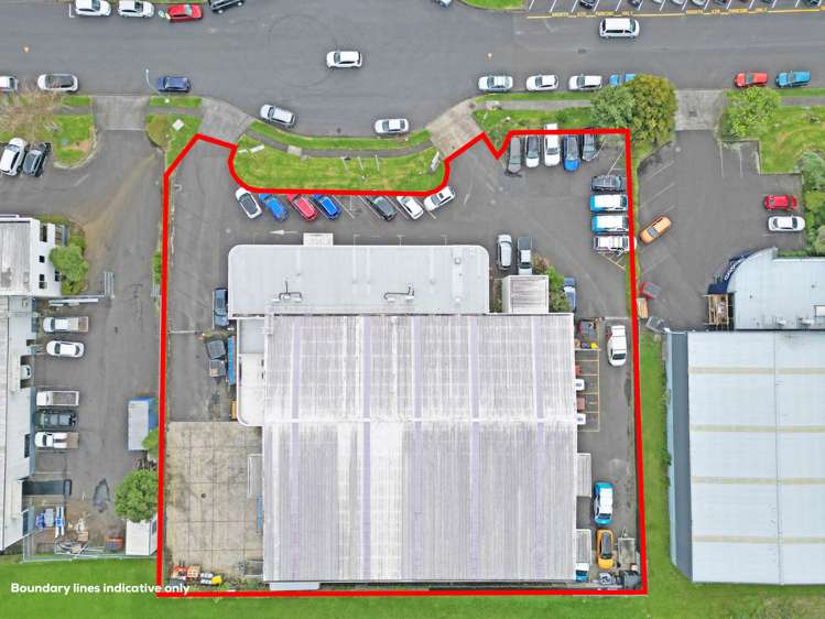 8 George Bourke Drive Mt Wellington_13