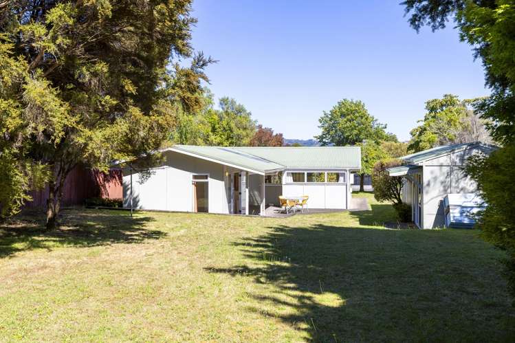 1 and 2/12 Kereru Street Two Mile Bay_23