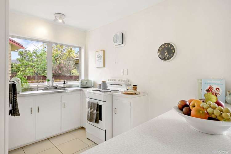 3/225 Edmonton Road Te Atatu South_7