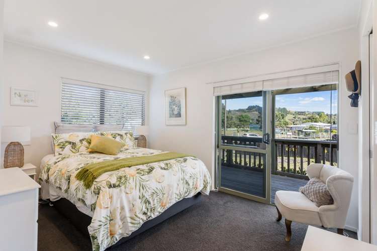 135 Mayfair Ave Whangamata_10