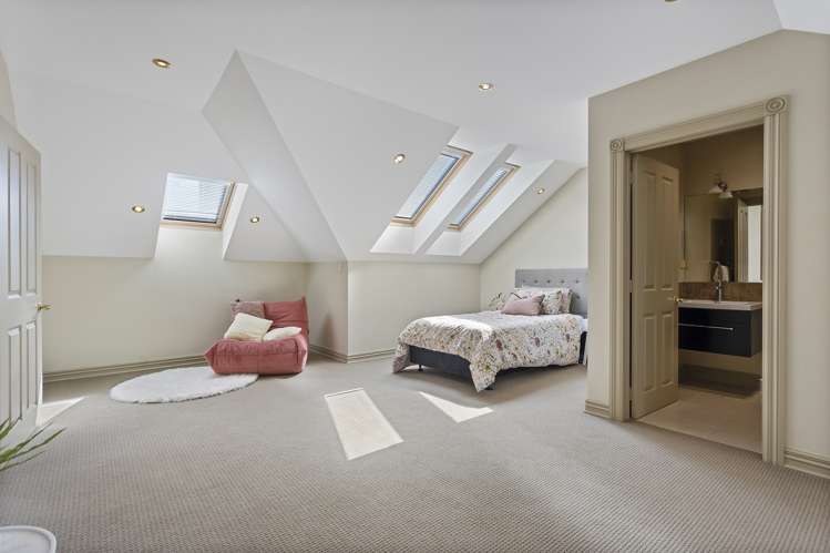 5 Grovenor Drive Orewa_19