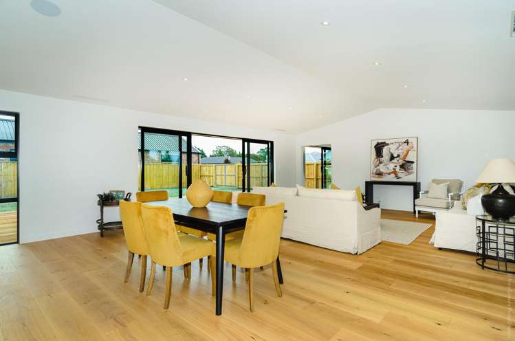 6 Soho Lane West  Melton_3