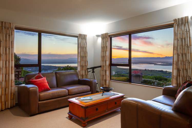 332 Princes Drive Britannia Heights_16