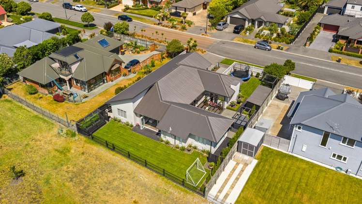 532 Bower Avenue Parklands_35