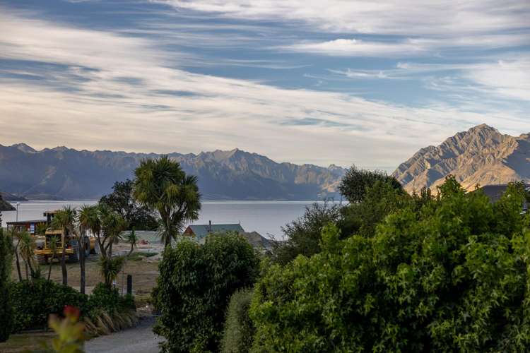 17 Parry Crescent Lake Hawea_18