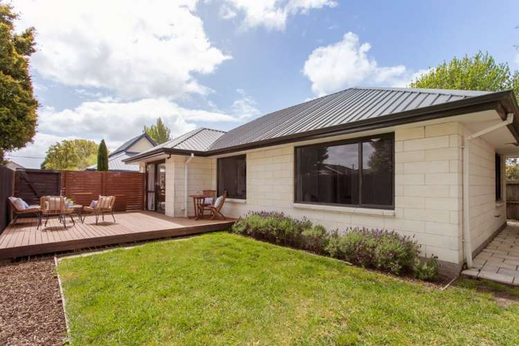 2/30 Lees Road Strowan_16