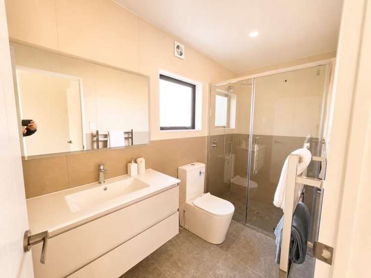 11C Rene Place 10698_9
