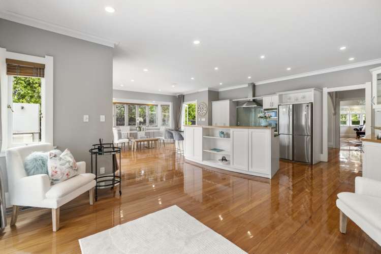 37 Maungakiekie Avenue Greenlane_13