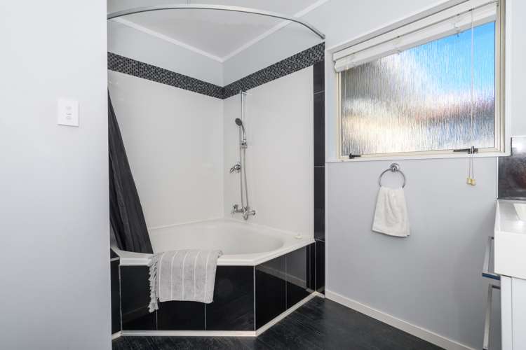 5 Newark Close Gate Pa_14