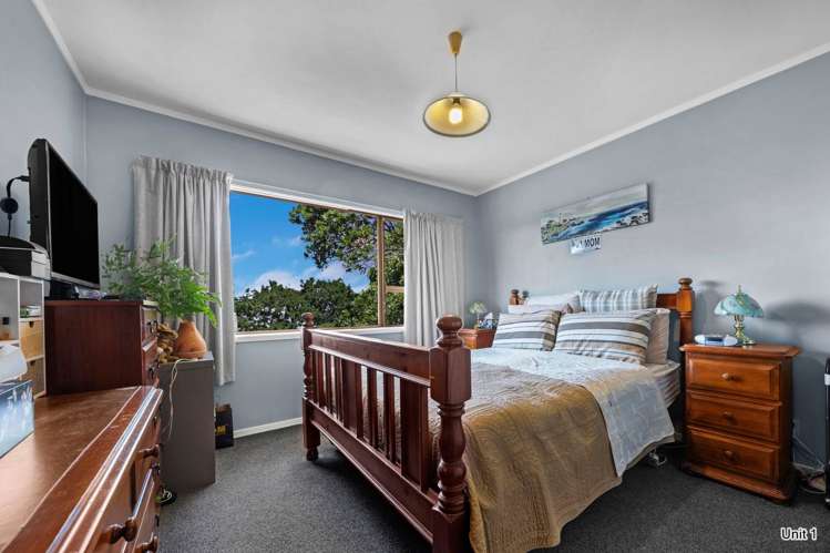 1 & 2/15 Cezanne Place New Lynn_19