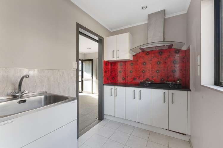 18 Greenmeadows Avenue Manurewa East_11