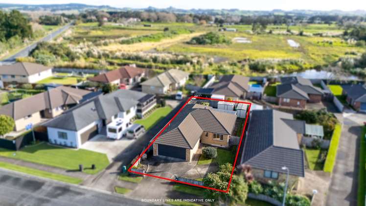 15 Raabia Close Parakai_16