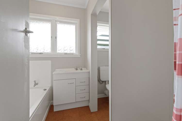 86 Centennial Avenue Te Aroha_16