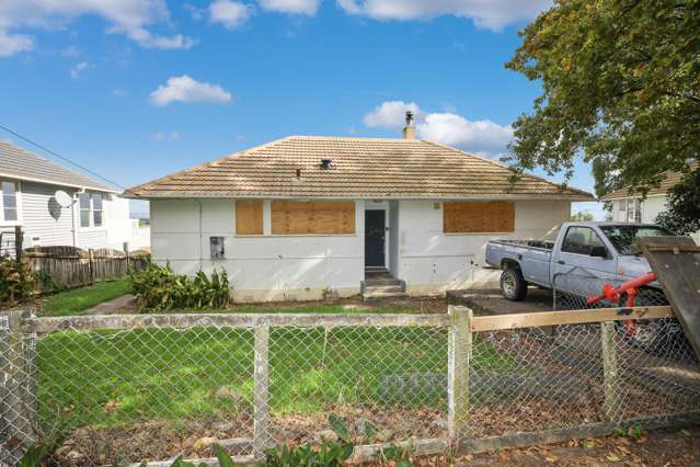 105 Currie Street Thames_1