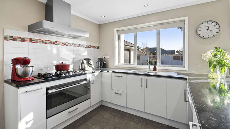 8 Christie Place Rolleston_5