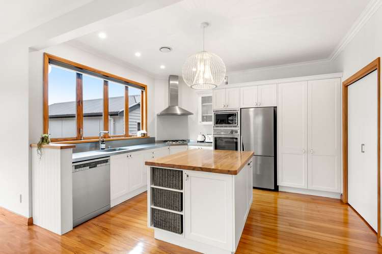 11 Thornycroft Avenue Epuni_10