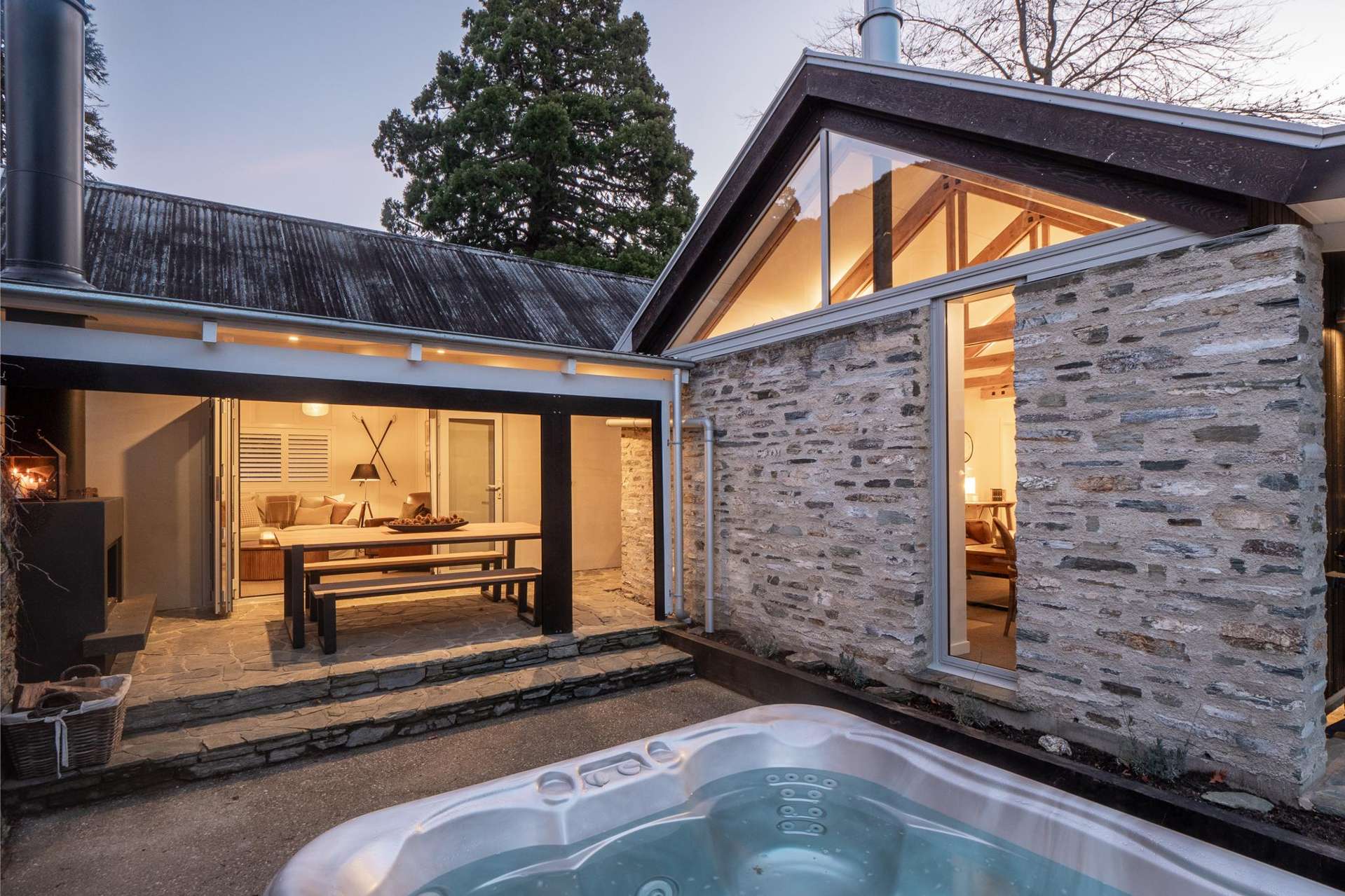 9 Gala Burn Lane, Manse Cottage Arrowtown_0