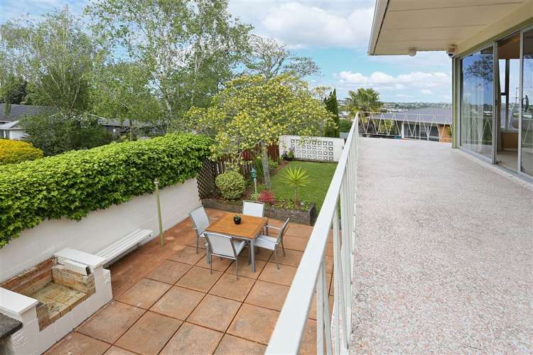 9 Eyre Street Henderson_17