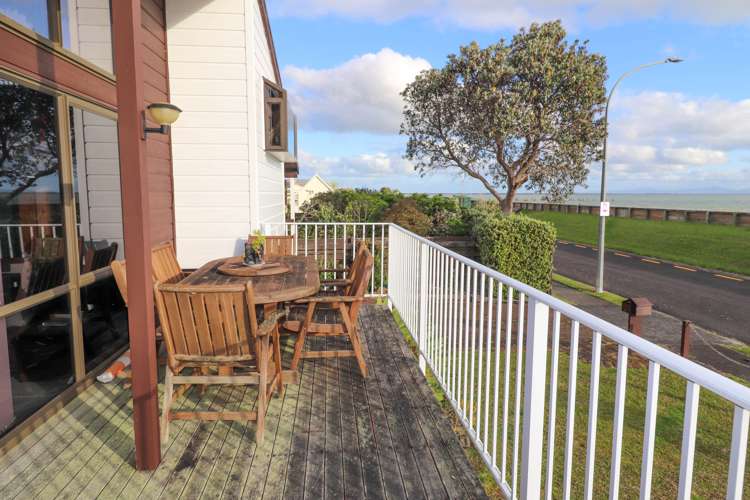 417 Fergusson Drive Thames_6