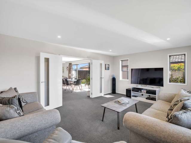 10 Petunia Drive Wigram_2