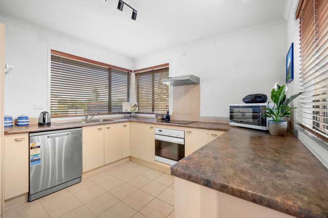 49 West Street Pukekohe_4