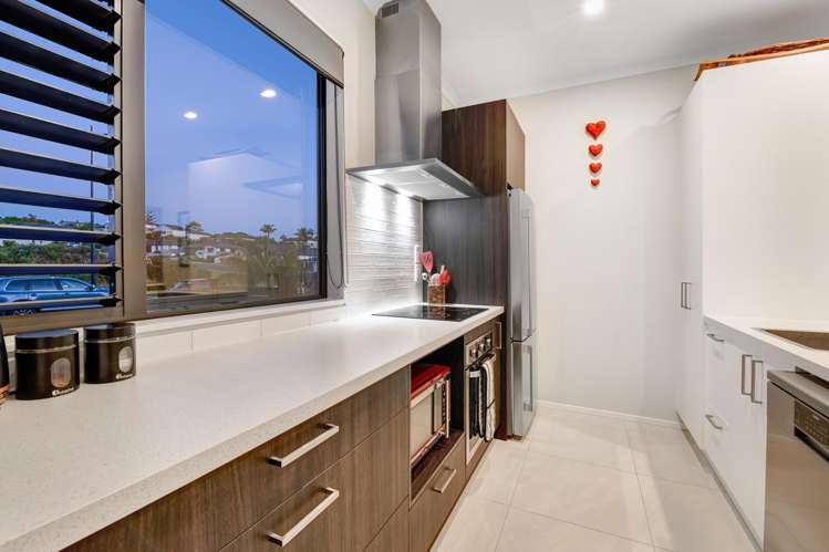 11 Cambie Avenue Red Beach_6